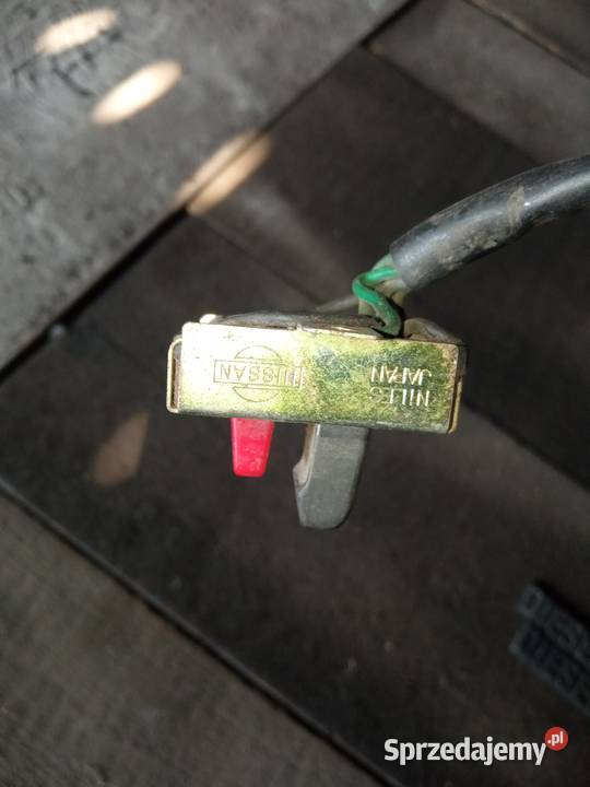 Włącznik świateł awaryjnych Nissan Sunny 17 Posługowo