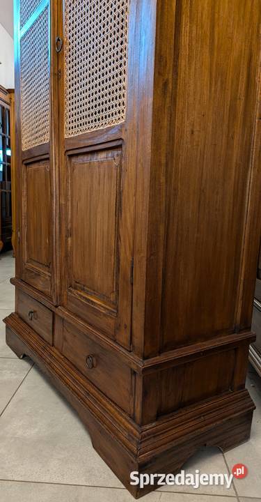 Szafabieliźniarka kolonialna rattan szer 98