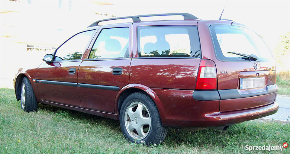 OPEL VECTRA B KOMBI 20 DTL KLIMATYZACJA ORYGINAŁ sprzedam