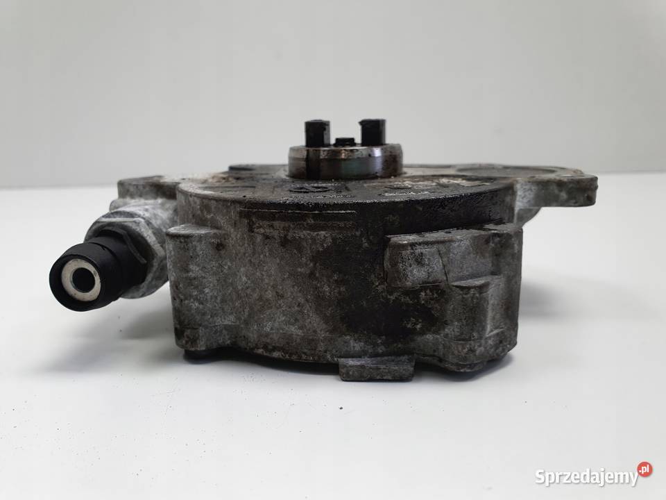 Audi A3 II 8P 20 TDI POMPA VACUM wakum 03L145100 osobowe Janów sprzedam