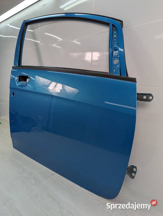 DRZWI PRZEDNIE PRAWE D22 AQUAMARINE MITSUBISHI Drzwi
