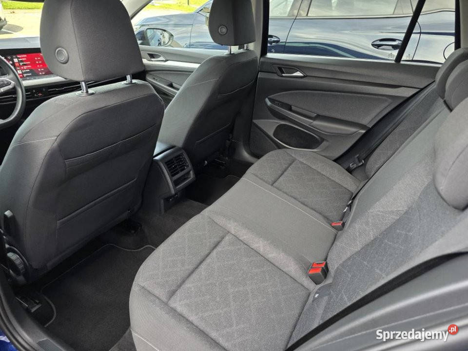 Volkswagen Golf 2023r FV23 niski przebieg salon 122669km Poznań sprzedam