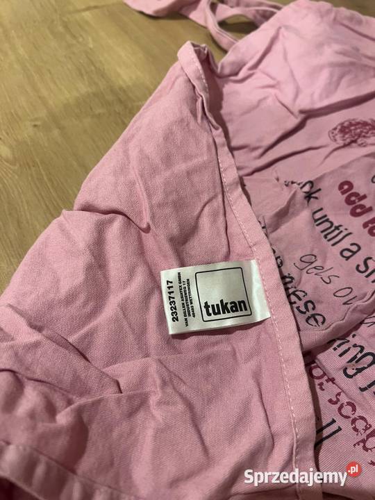 Różowy ładny fartuszek pomorskie Gdańsk