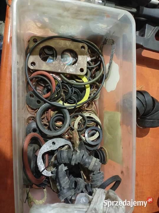 Sprzedam uszczelki do sinika henschla lok 409Da