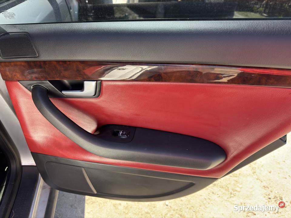 Skóry Audi A4 B6 czerwone Avant mazowieckie Grodzisk Mazowiecki
