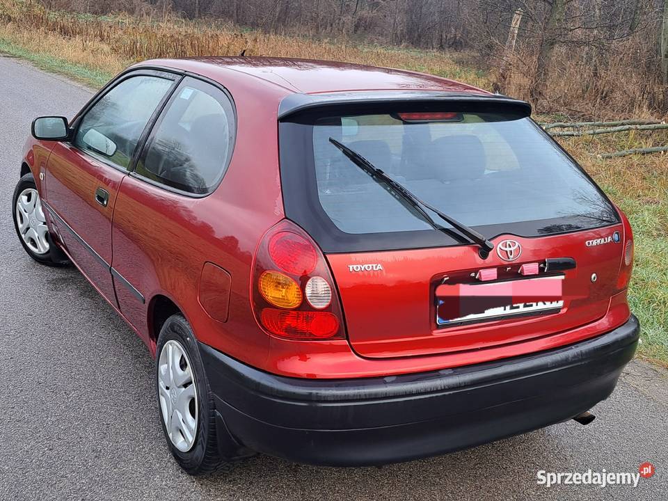 Sprzedam ładną Toyota corolla 14 benzyna 2000r mazowieckie Żyrardów sprzedam