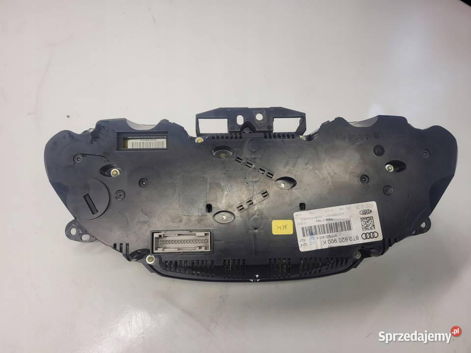 LICZNIK ZEGARY AUDI A5 8T 32 FSI 8T0920900K śląskie Przystajń