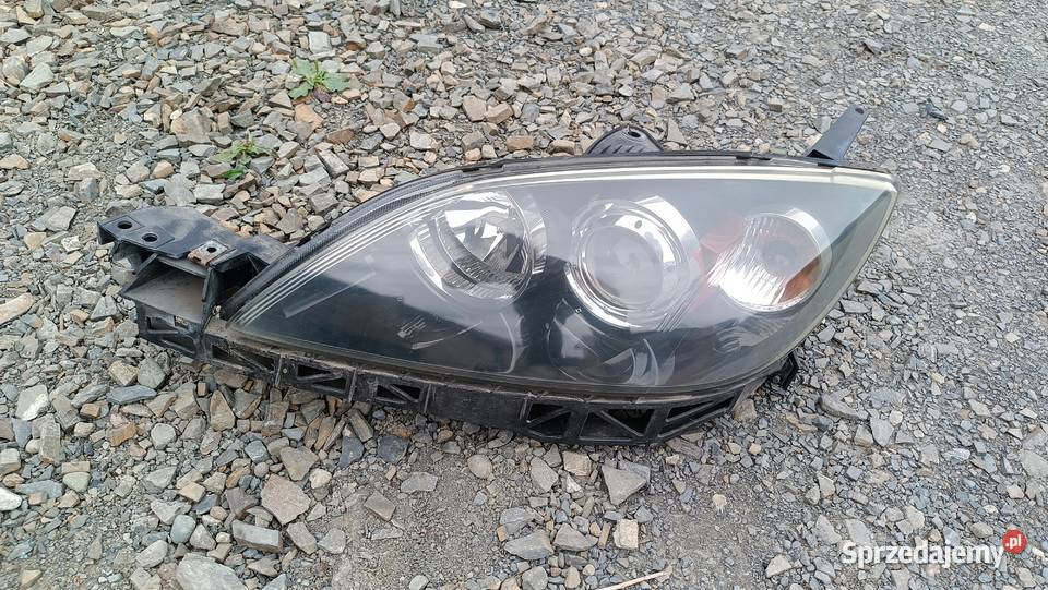 Lampa lewa przednia przód Mazda 3 I BK Europa Oświetlenie Radłów