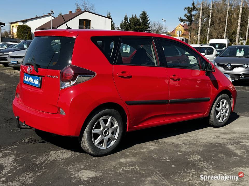 14 D4D 90 GWARANCJA Navi Klima LEDy Elektryka Verso S Sanok