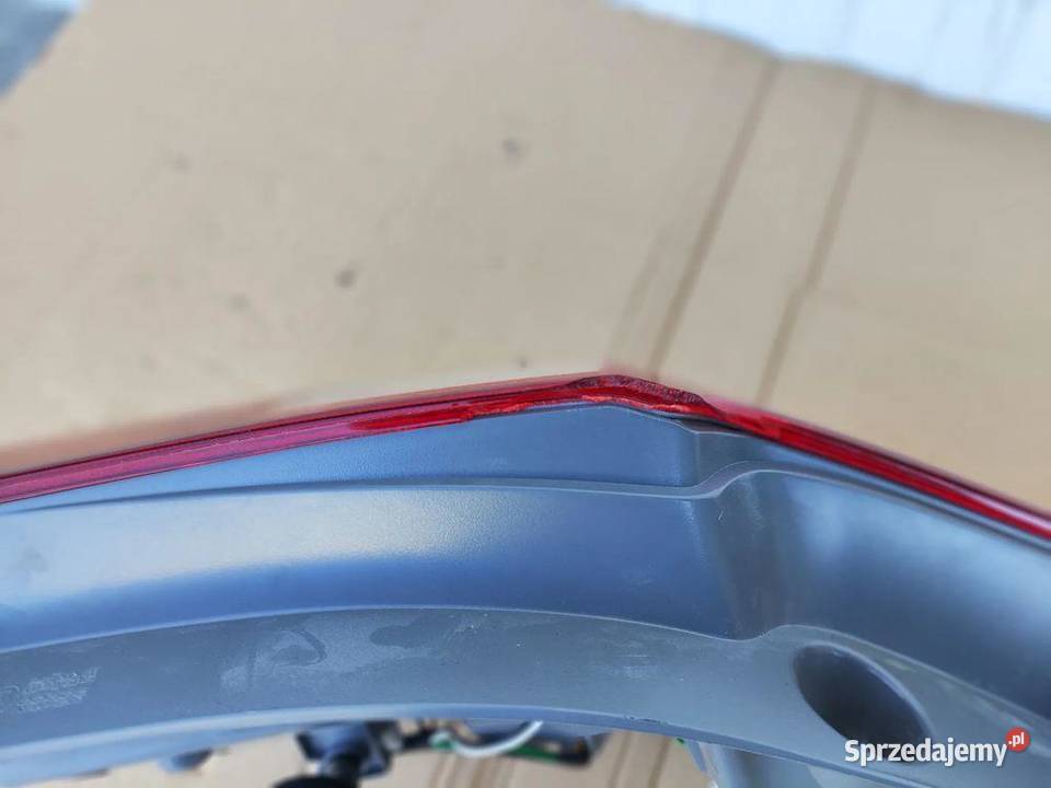 HYUNDAI I30 KOMBI 0712 LAMPA LEWA TYŁ