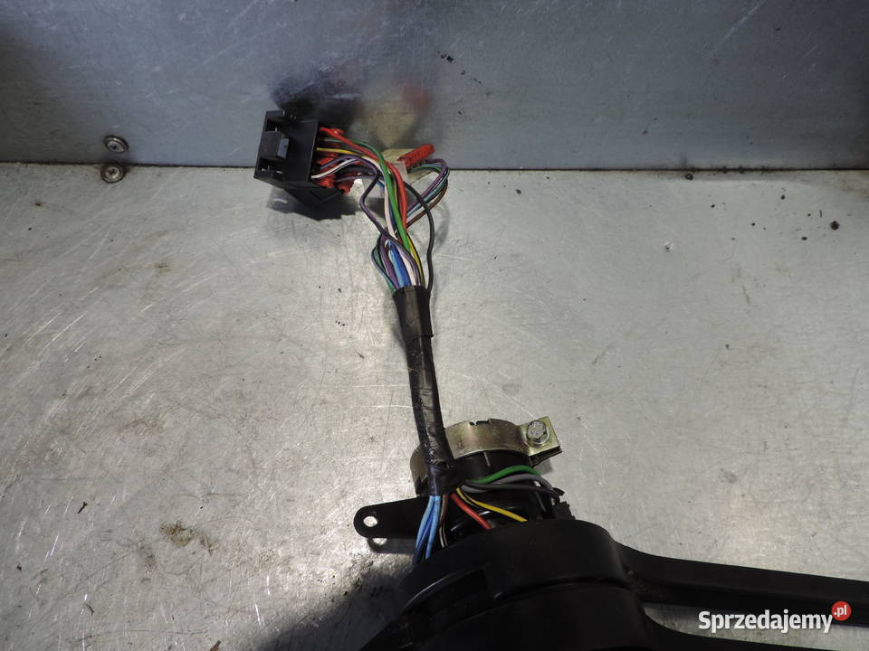 PRZEŁĄCZNIK ZESPOLONY FIAT CINQUECENTO Wyposażenie wnętrza Nowy Sącz