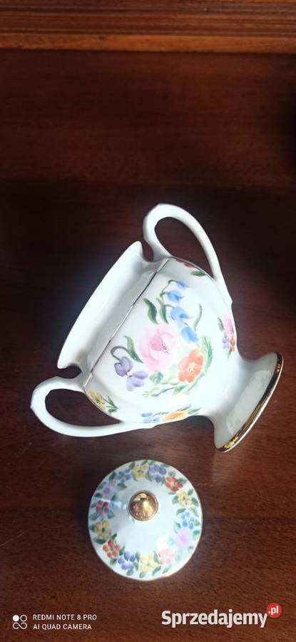 Cukiernica Furstenberg Germany
Ręcznie zdobiona Porcelana i szkło Gdańsk