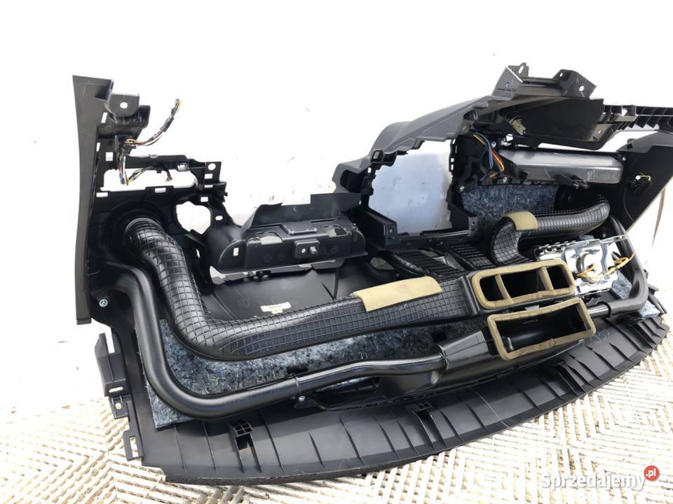 KOKPIT PODUSZKI PASY KOMPLET MITSUBISHI MIRAGE