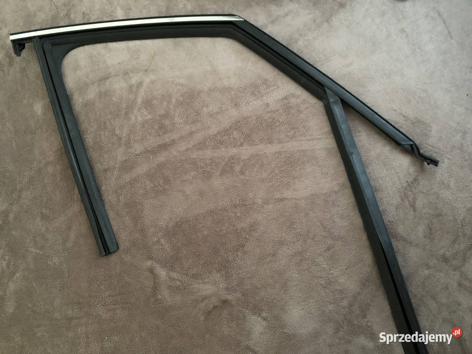 USZCZELKA SZYBY DRZWI PRAWY PRZÓD CHROM RENAULT dolnośląskie Wrocław