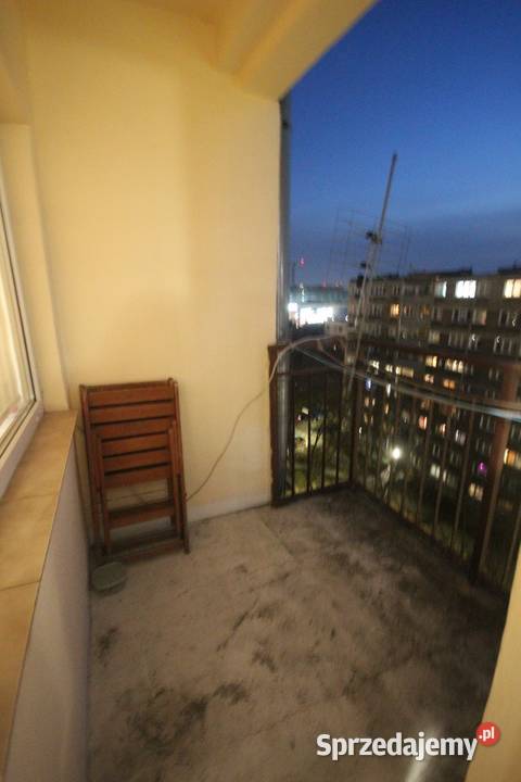 1pok 26met Placu Jana Pawła II BALKONPIWNICA Rok budowy 1970 Sprzedaż dolnośląskie Wrocław