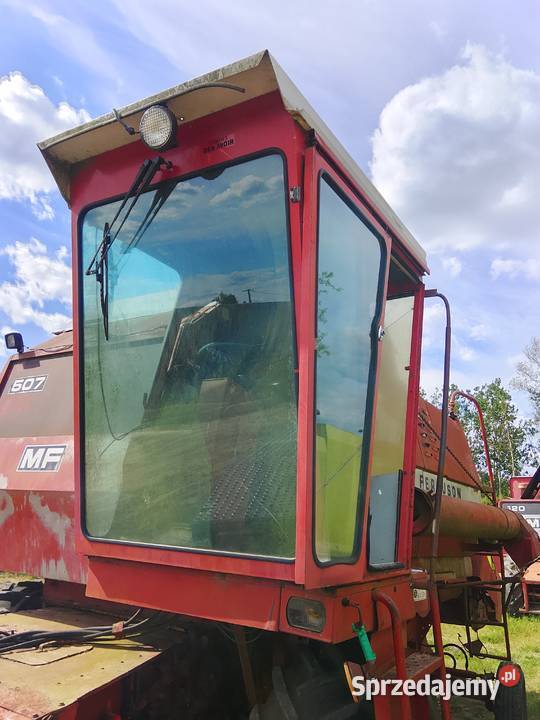 Kabina do Kombajnu Massey Ferguson