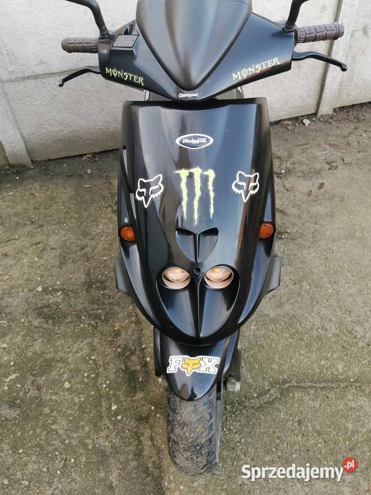 Włoski skuter Malaguti F12 remoncie