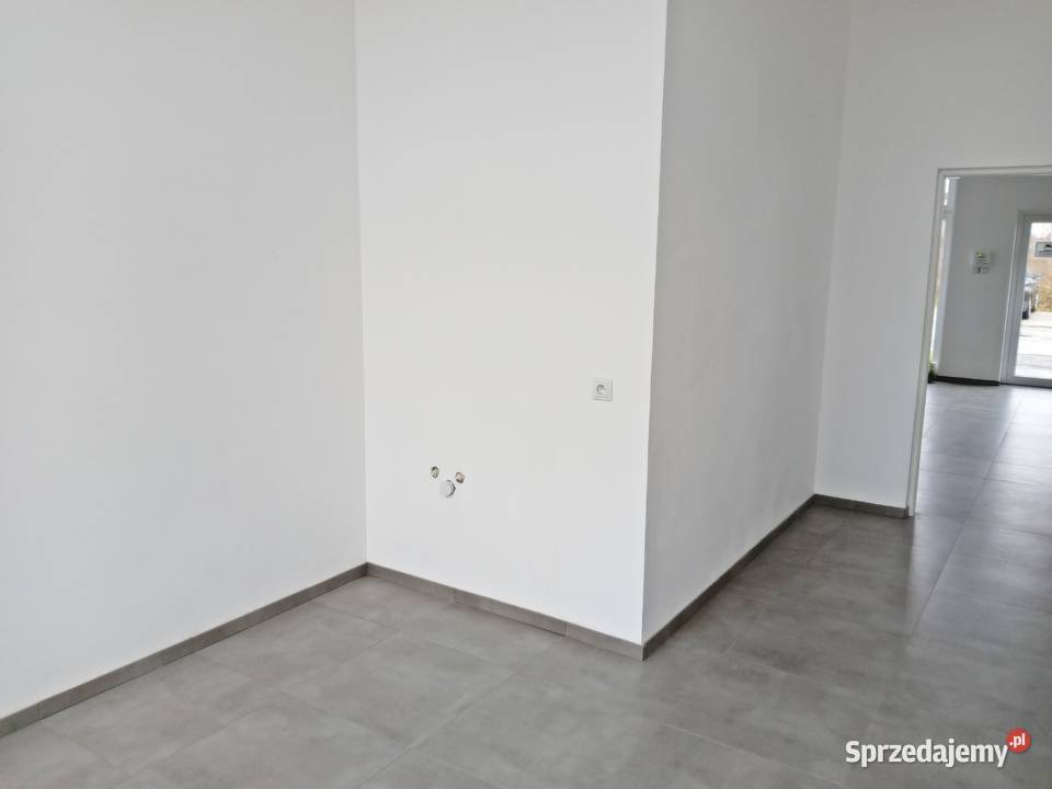 Lokal użytkowy w Dobrze winie k Chwaszczyna Dobrzewino sprzedam