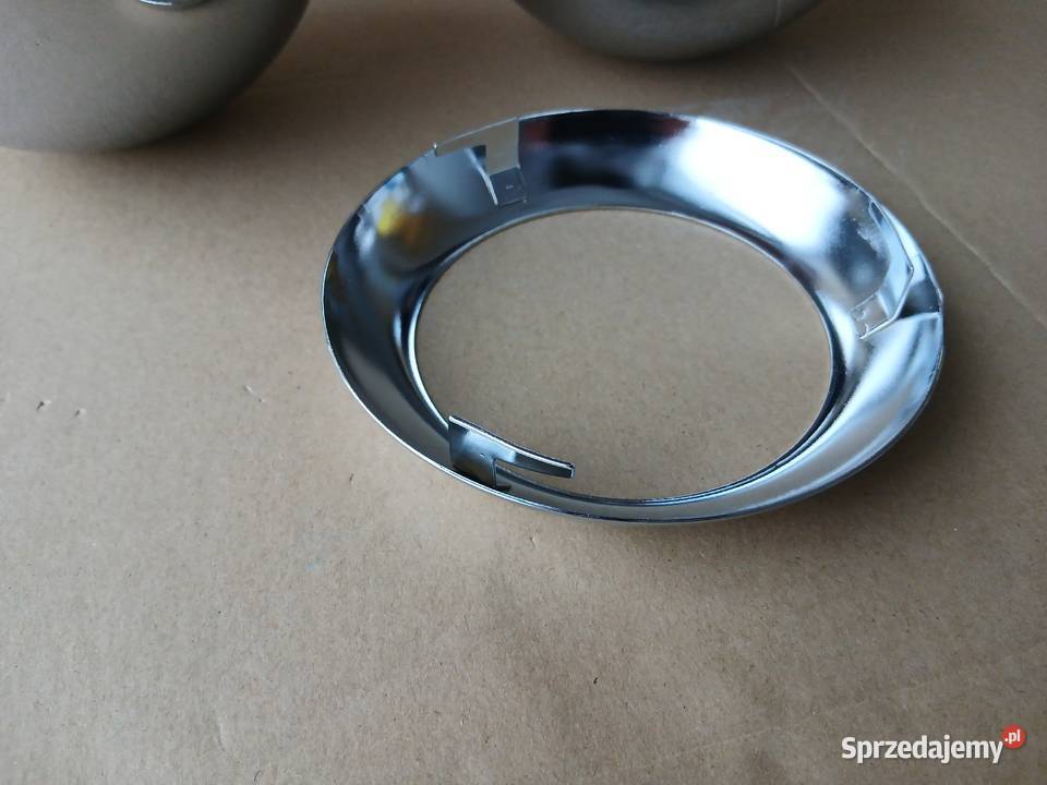 Klosz do lampy KULKA KULA metalowa CHROM 150mm Abażury i klosze