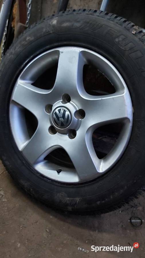 Koła 17 z oponami zimowymi VW Touareg aluminiowe warmińsko-mazurskie Morąg