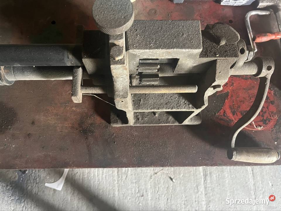 Sprzedam żłobiarke walcarkę do blachy Szczekociny