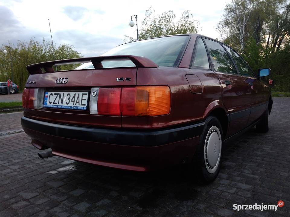 Audi 80 zadbane z pięknym kremowym wnętrzem Warszawa