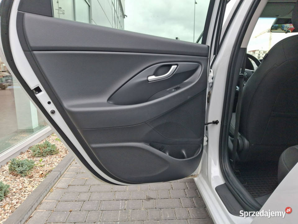 Hyundai i30 15 DPI 110 Comfortpierwszy światła do jazdy dziennej Toruń