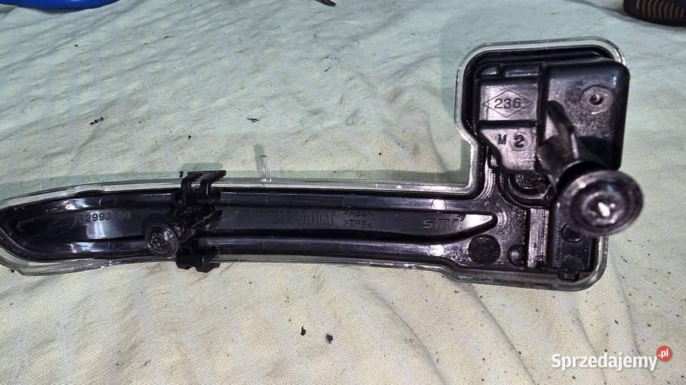 Lewy migacz lusterka Kadjar lift lewe Kierunkowskazy łódzkie Łask