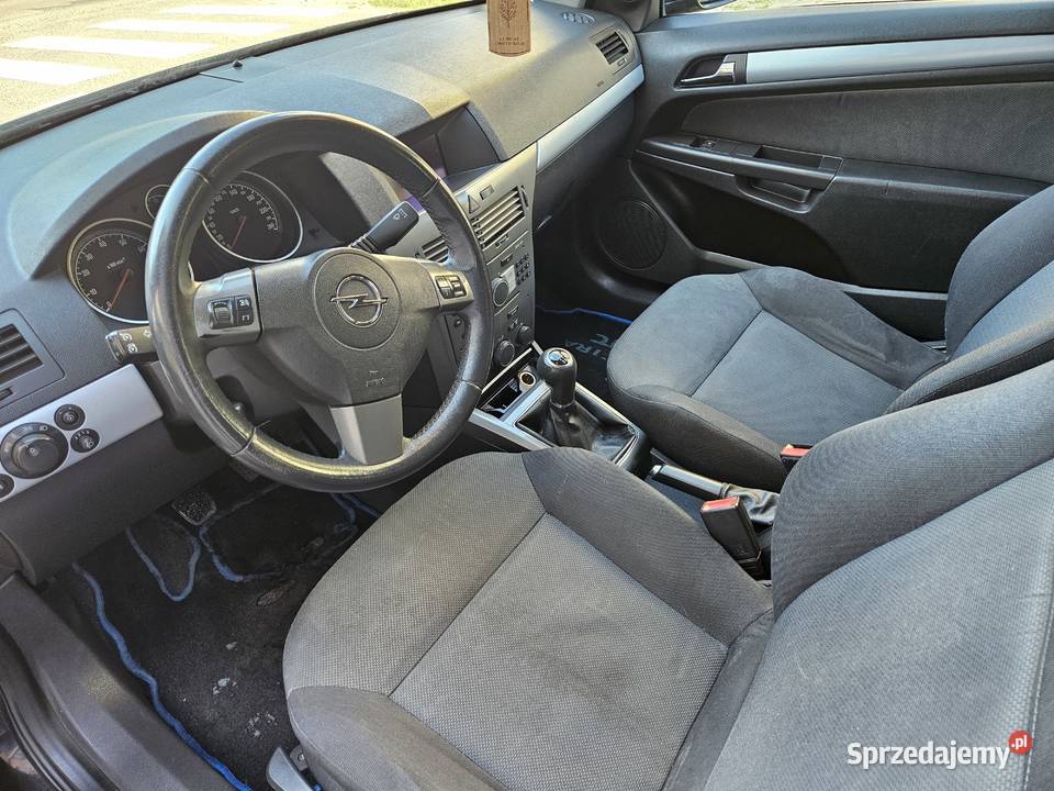 Opel Astra H GTC Pabianice