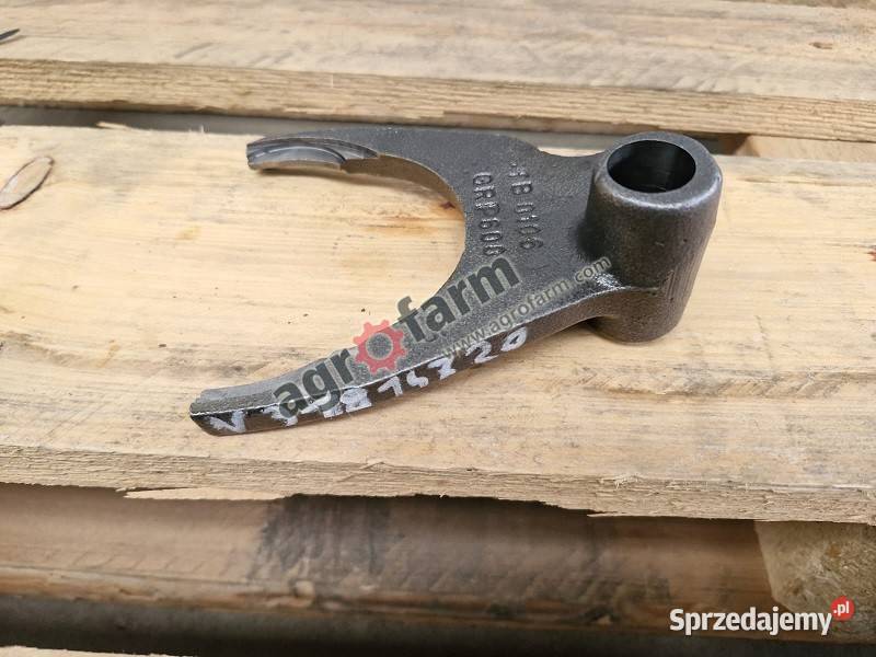 Widełki skrzyni biegów Valtra 6000 C90 8000 Byków