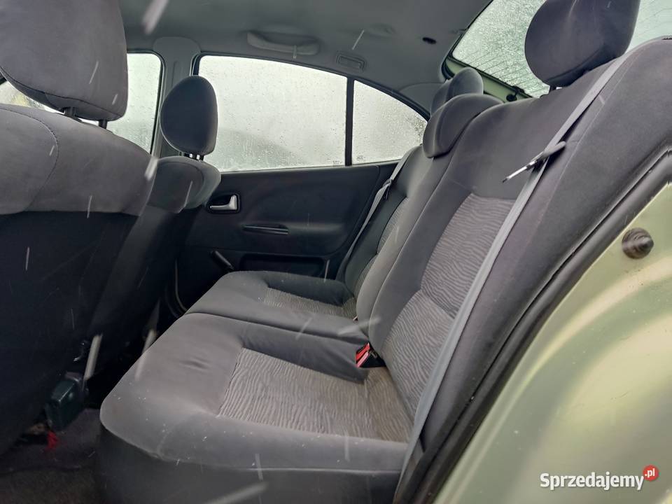 Ekonomiczny tani dobrze jezdzi MEGAN 5drzwi ABS