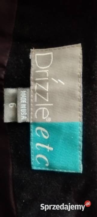 Płaszczyk czerwony kurtka z kapturem welurkowy z dolnośląskie Bolesławiec