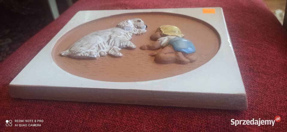 Kafel ceramiczny Jie Gandofta chłopiec z psem Porcelana i szkło pomorskie Gdańsk