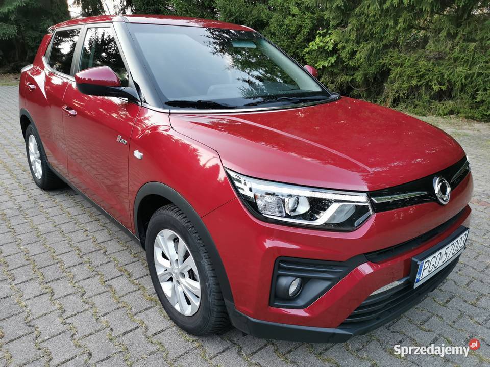 Ssangyong Tivoli 2020r Zarejestrowany 15 Turbo bordowy