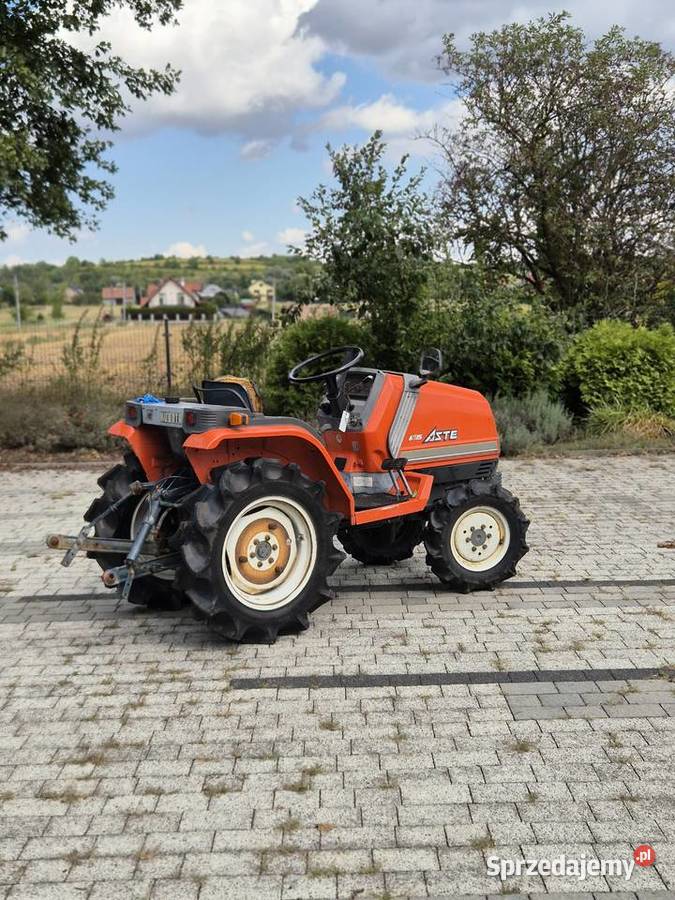 Kubota ASTE A15 4x4 1076 mth mini traktorek Ciągniki małopolskie Kraków