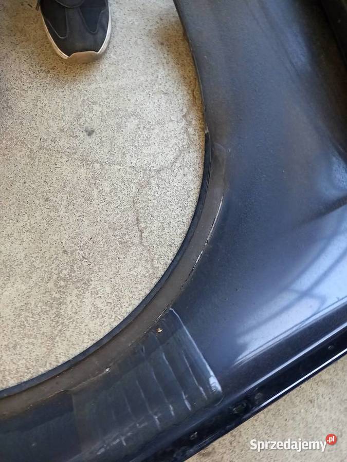 Błotnik lewy przód BMW 3 f303135 orginalny sprzedam