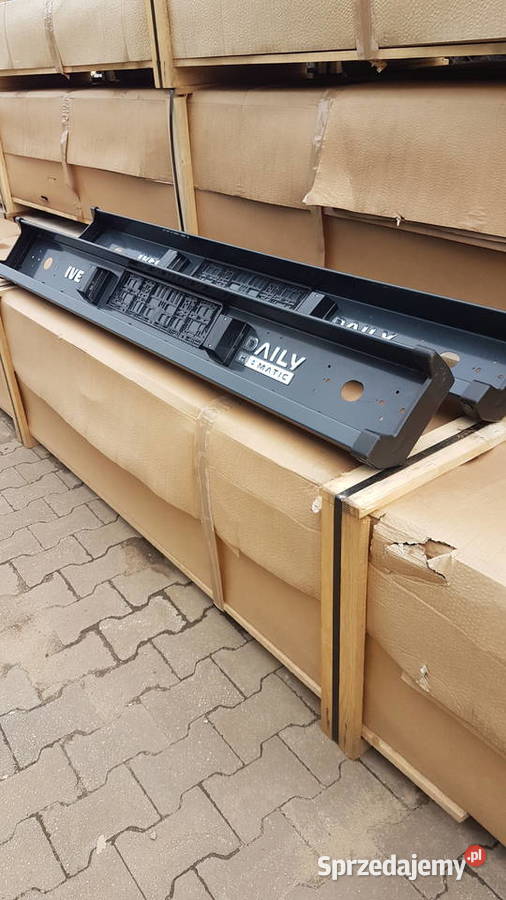 Belka oświetleniowa zderzak IVECO DAILY