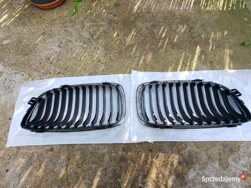 BMW E90 E91 LCI Grill Nerki