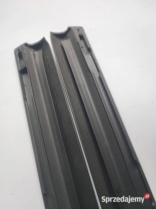 Listwa dolna drzwi Audi A3 8L 4 drzwi listwa Lipno