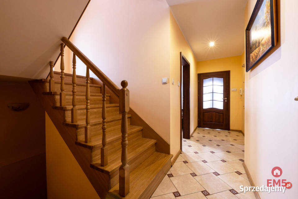 Do sprzedaży dom wolnostojący Białowieża 400m2