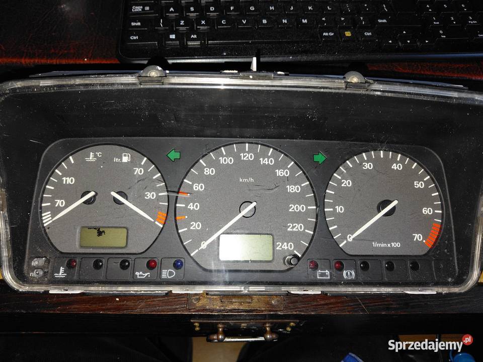 Licznik Passat B4 benzyna Gostynin