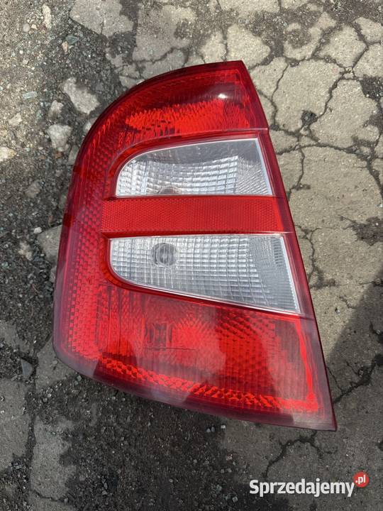 Lampa tył lewa Skoda Fabia I osobowe Ostrów Wielkopolski