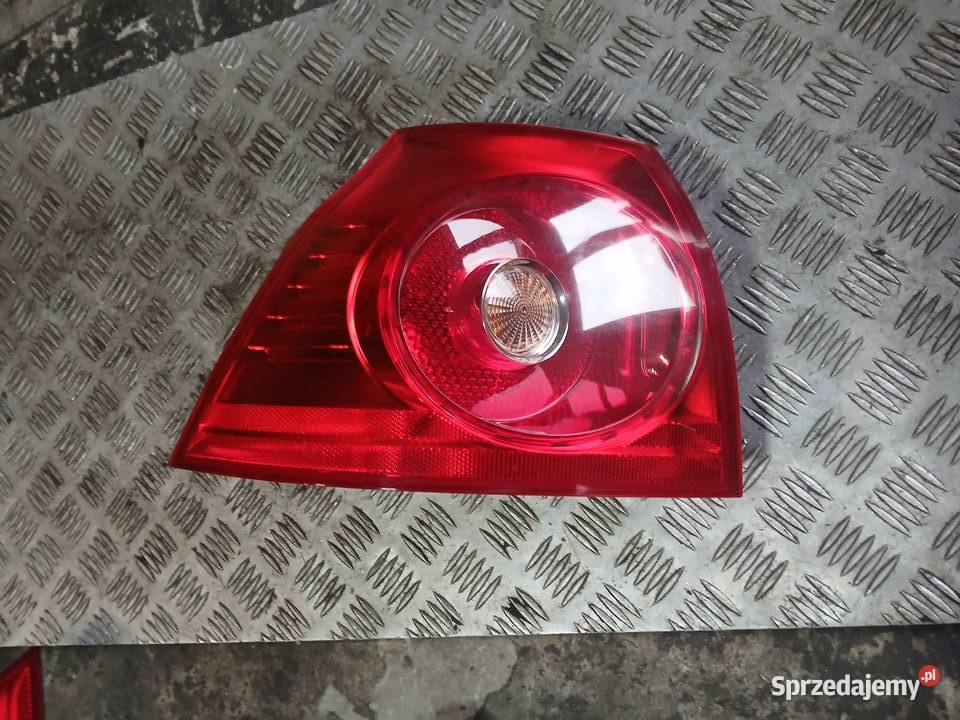 Lampa lewy tył Volkswagen Golf 5 V EUHB5D 0509r lewe Radłów