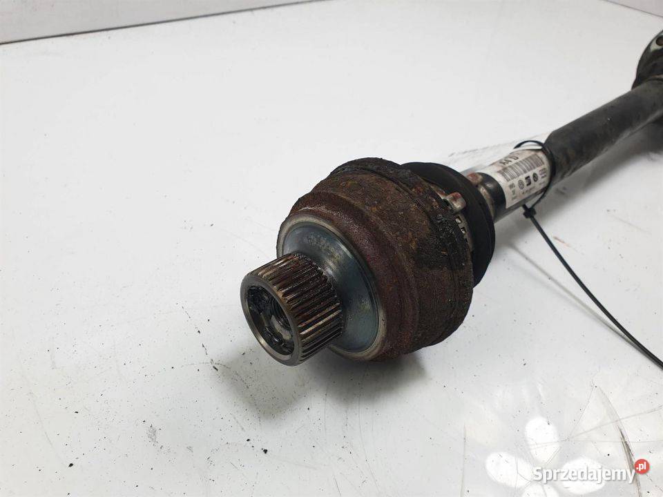 PÓŁOŚ PRAWA TYŁ AUDI S8 D4 8R0501204D Lipno sprzedam