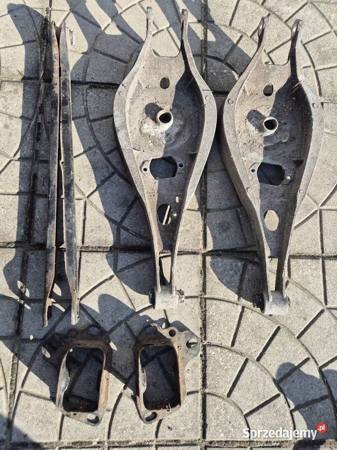 BMW E46 330i wahacze mocowania części Wahacze łódzkie Łódź