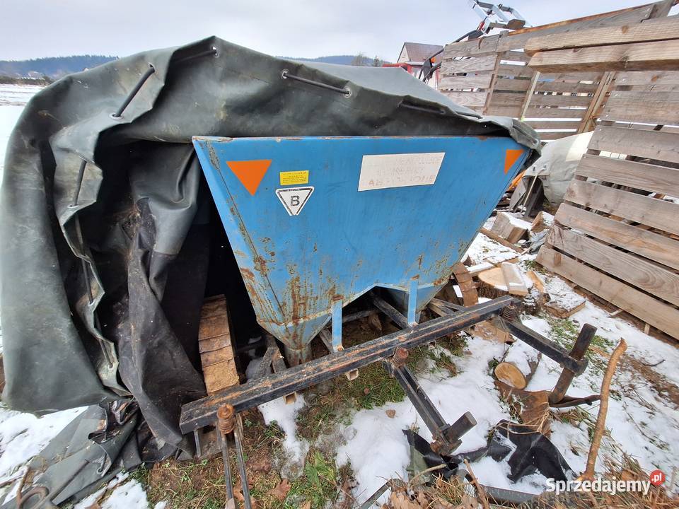 Sprzety rolnicze likwidacja całość Maszyny rolnicze