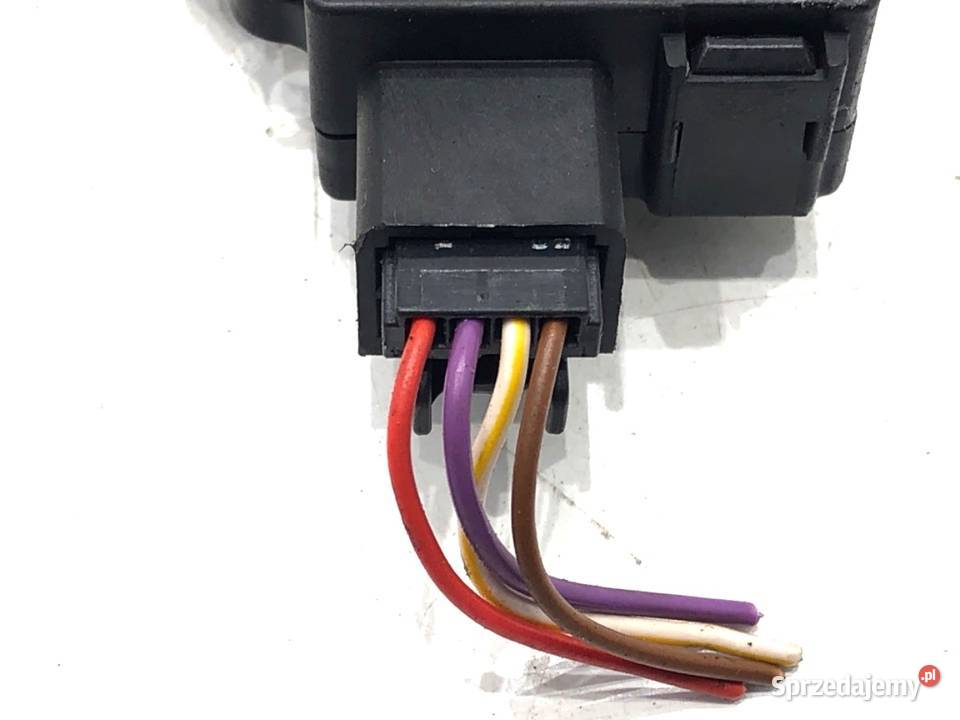 SILNIK NAGRZEWNICY AUDI K9749006 A5 8T 0717 osobowe