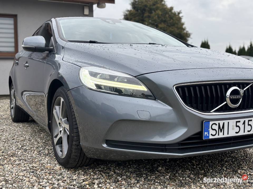 Volvo V40 z 2016r GWARANCJA Rok produkcji 2016 Paniówki
