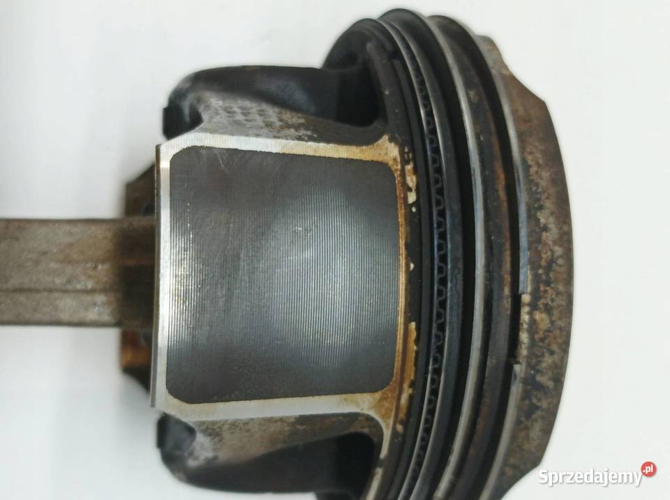 TŁOK KORBOWÓD 05EAB 74472 15 TSI Skoda Kodiaq I