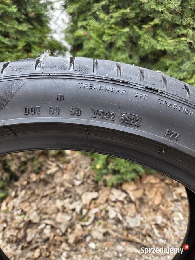 Opona letnia Pirelli Pzero 2454019 94W Nysa